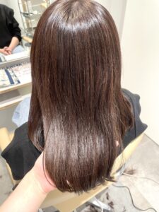 ほんのりピンクブラウン💗大坂